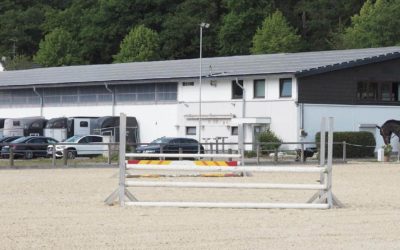 Satte Geldspritze vom Land Reit- und Fahrverein erhielt Solardach